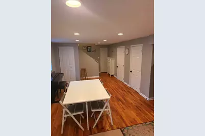 2315 W Waveland Avenue #B, Chicago, IL 60618 - Photo 3