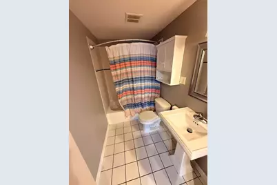 2315 W Waveland Avenue #B, Chicago, IL 60618 - Photo 7