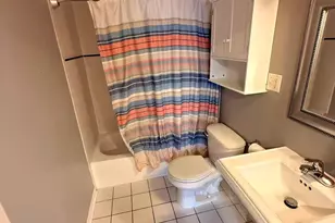 2315 W Waveland Ave, Chicago, IL 60618 - Photo 7