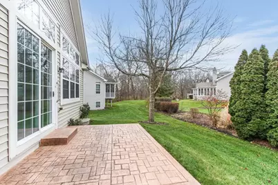 202 Braeburn Circle, Sugar Grove, IL 60554 - Photo 23