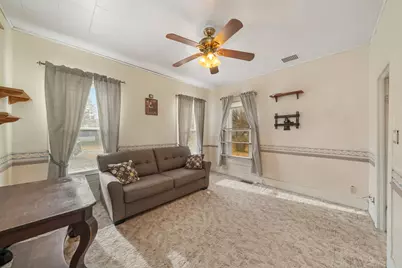 320 E Dekalb Street, Somonauk, IL 60552 - Photo 21