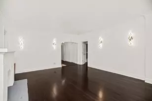 7958 S Luella Ave, Chicago, IL 60617 - Photo 3