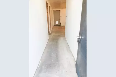 2112 E 2400 Road, Watseka, IL 60970 - Photo 7