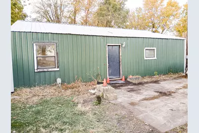 2112 E 2400 North Road, Watseka, IL 60970 - Photo 1