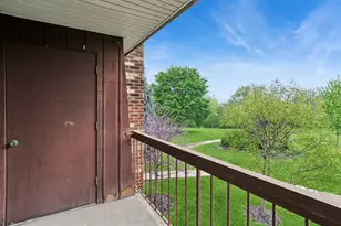 460 Raintree Ct, Glen Ellyn, IL 60137 - Photo 19