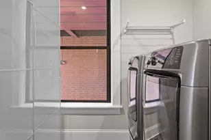 1252 W Carmen Ave, Chicago, IL 60640 - Photo 23