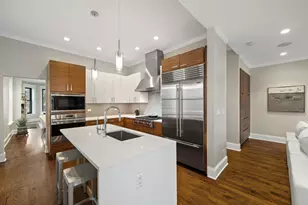 1252 W Carmen Ave, Chicago, IL 60640 - Photo 13