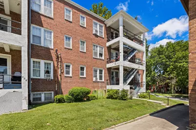 410 N State Street #4, Champaign, IL 61820 - Photo 3