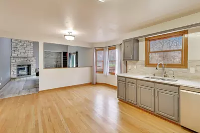 5695 S Park Place Drive, Rochelle, IL 61068 - Photo 11