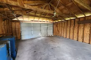 303 W 153rd Pl, Calumet City, IL 60409 - Photo 5