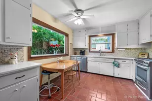 24400 N Kelsey Rd, Lake Barrington, IL 60010 - Photo 13