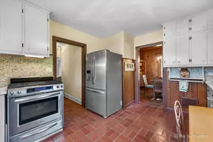 24400 N Kelsey Rd, Lake Barrington, IL 60010 - Photo 15