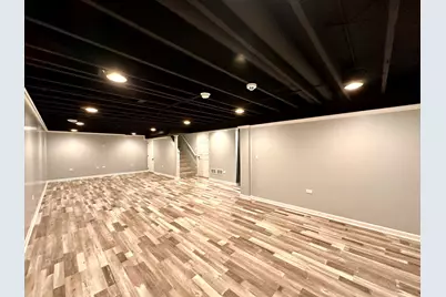 2720 Gilboa Avenue, Zion, IL 60099 - Photo 21