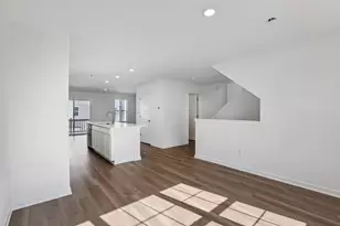 1403 Oakfield Ln, Pingree Grove, IL 60140 - Photo 5