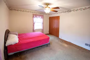 136 S Wisconsin Ave, Villa Park, IL 60181 - Photo 25