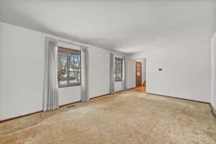 315 Leeds Ct, Naperville, IL 60565 - Photo 21