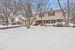 315 Leeds Ct, Naperville, IL 60565 - Photo 31
