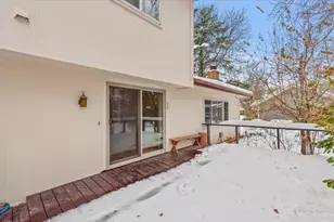 315 Leeds Ct, Naperville, IL 60565 - Photo 19