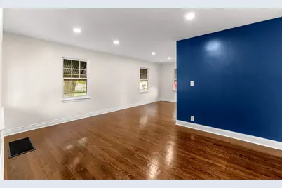 630 E End Avenue, Hillside, IL 60162 - Photo 3