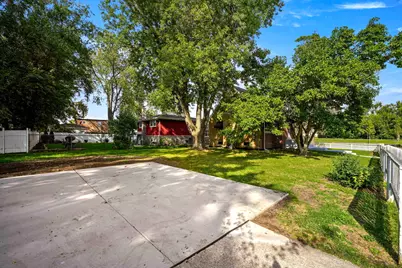 630 E End Avenue, Hillside, IL 60162 - Photo 29