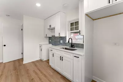 630 E End Avenue, Hillside, IL 60162 - Photo 13