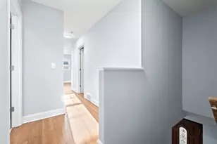 1813 E Wood Ln, Mount Prospect, IL 60056 - Photo 17