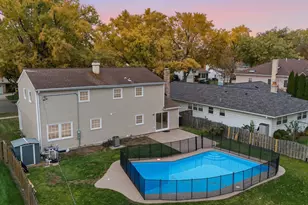 1813 E Wood Ln, Mount Prospect, IL 60056 - Photo 31