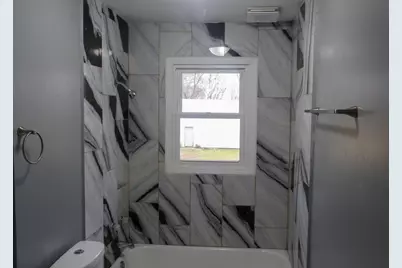 8403 Grange Hall Road, Garden Prairie, IL 61038 - Photo 7