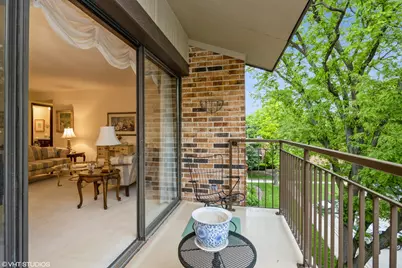 301 Lake Hinsdale Drive #404, Willowbrook, IL 60527 - Photo 15