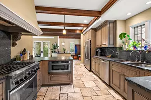 2023-2027 W 108th Pl, Chicago, IL 60643 - Photo 17