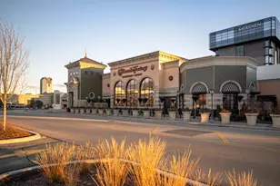 377 Summit Cir, Lombard, IL 60148 - Photo 35