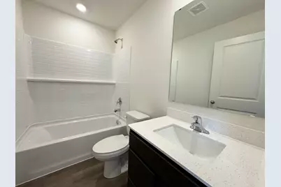 387 Summit Circle, Lombard, IL 60148 - Photo 11