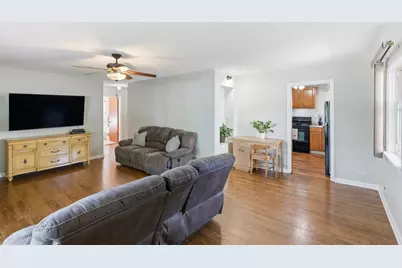 510 S Chase Avenue, Lombard, IL 60148 - Photo 3