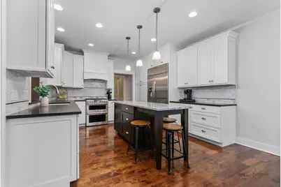 7298 Claridge Court, Long Grove, IL 60047 - Photo 3