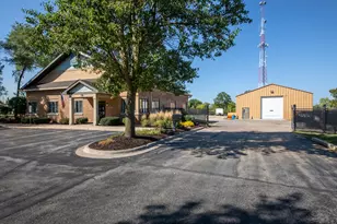 72 East St, Crystal Lake, IL 60014 - Photo 3