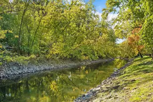 [Address not provided], Oakbrook Terrace, IL 60181 - Photo 25