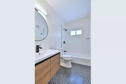 6750 N Kostner Avenue, Lincolnwood, IL 60712 - Photo 23