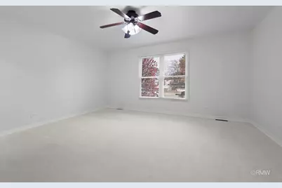 23 Hesterman Drive, Glendale Heights, IL 60139 - Photo 17