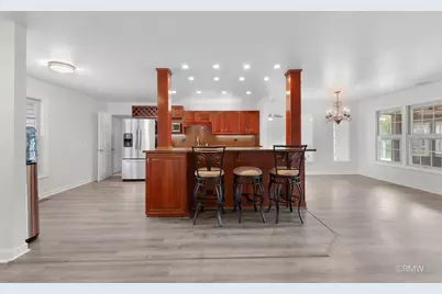 23 Hesterman Drive, Glendale Heights, IL 60139 - Photo 7