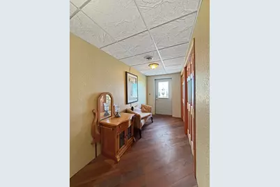 222 W Exchange Street, Freeport, IL 61032 - Photo 19