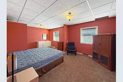 222 W Exchange Street, Freeport, IL 61032 - Photo 23