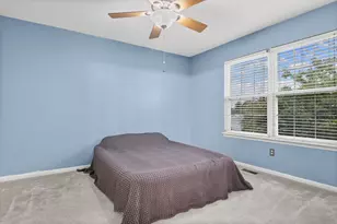 42 W Auburndale Ave, Cortland, IL 60112 - Photo 11