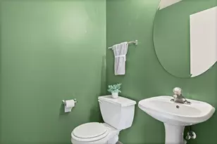 42 W Auburndale Ave, Cortland, IL 60112 - Photo 19