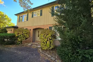 24656 S Willow Brook Trail, Crete, IL 60417 - Photo 3