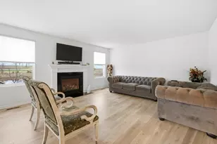 2122 Whitekirk Ln, Yorkville, IL 60560 - Photo 5