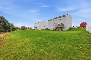 2122 Whitekirk Ln, Yorkville, IL 60560 - Photo 27