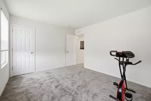 2122 Whitekirk Ln, Yorkville, IL 60560 - Photo 17