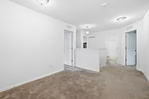 2122 Whitekirk Ln, Yorkville, IL 60560 - Photo 13