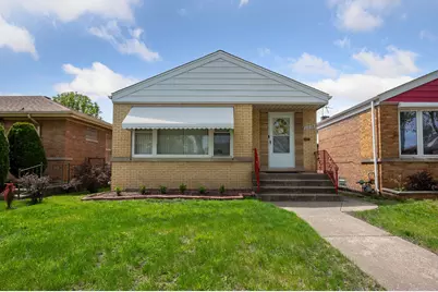 11038 S Avenue N, Chicago, IL 60617 - Photo 1