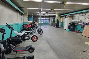 6247 N Clark St, Chicago, IL 60660 - Photo 9